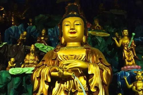 吃瓜男菩萨,揭秘网络红人的神秘面纱