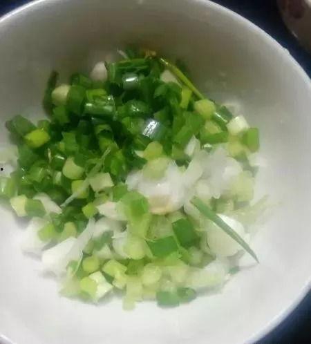 感冒吃莲藕还是凉瓜,感冒期间的最佳食疗选择