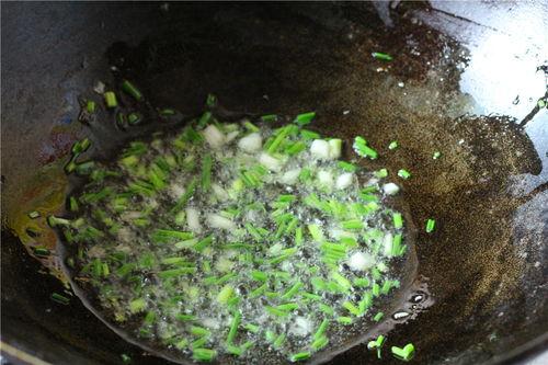 瓜妈吃的粉,探寻地道美食的奥秘